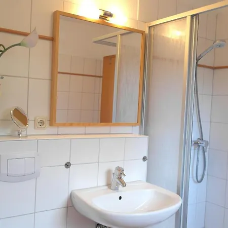בית נופש Ferienhaus Wiesenblick *